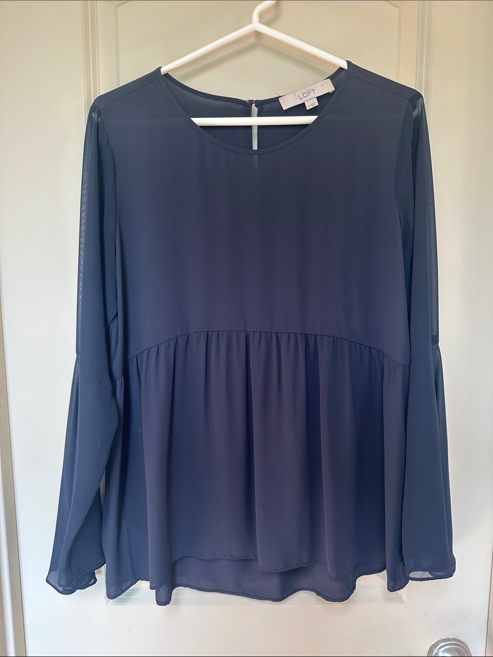 LOFT Navy Flowy-Sleeve Peplum Top - Women's S